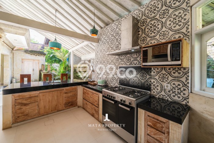 AREA PREMIUM! Vila Kawasan Ubud, Ukuran 680m2m², Akses ke fasilitas umum AREA PREMIUM! Vila Kawasan Ubud, Ukuran 680m2m², Akses ke fasilitas umum