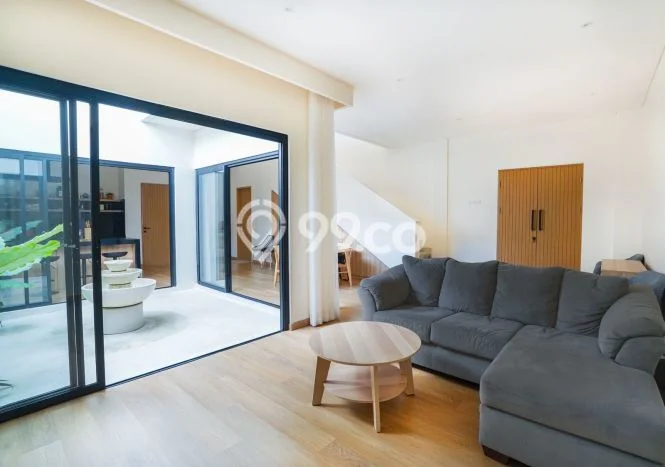 Vila Kawasan , Area 135m2m², Lingkungan Asri Vila Kawasan , Area 135m2m², Lingkungan Asri