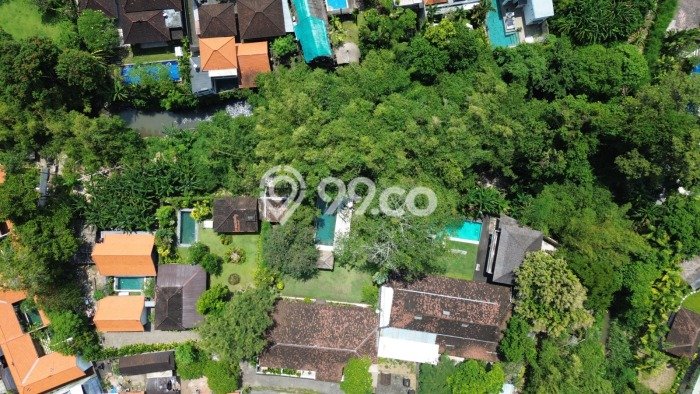 Tanah Dijual Lokasi Strategis di Badung dengan Luas 350m2 Tanah Dijual Lokasi Strategis di Badung dengan Luas 350m2