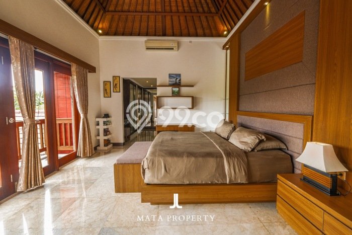 DIJUAL! Vila di , Area 400m2m², Posisi Strategis DIJUAL! Vila di , Area 400m2m², Posisi Strategis
