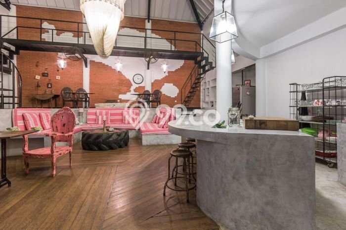 Vila Siap Huni di , Luas 700m2m², Harganya Terjangkau Vila Siap Huni di , Luas 700m2m², Harganya Terjangkau
