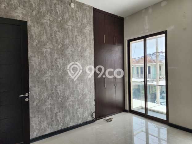 Jual Rumah Minimalis Bagus Punya 4 KT di Bulak Surabaya SHM Jual Rumah Minimalis Bagus Punya 4 KT di Bulak Surabaya SHM