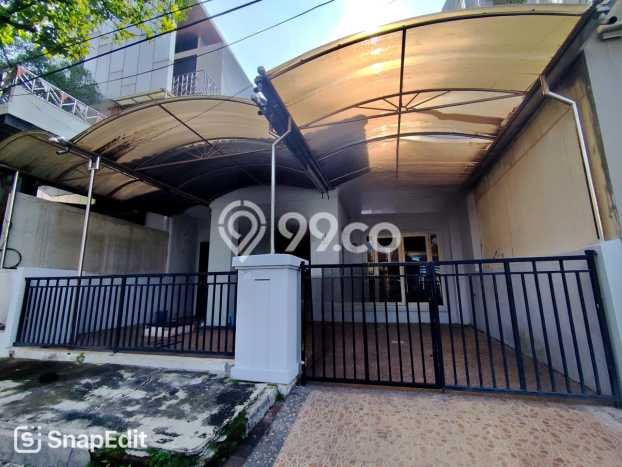Dijual Cepat Rumah Favorit Siap Huni LB 150m2 di Bulak, Surabaya Dijual Cepat Rumah Favorit Siap Huni LB 150m2 di Bulak, Surabaya