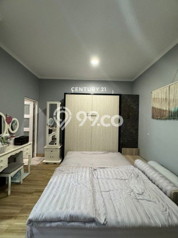 Jual Rumah Luas Megah Dengan View Eksklusif di Bintaro, Tangerang Selatan Jual Rumah Luas Megah Dengan View Eksklusif di Bintaro, Tangerang Selatan