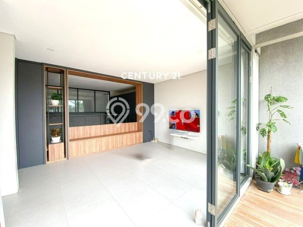 Ready to Use! Premium House LT 85m2 Desain Modern di Pejaten Ready to Use! Premium House LT 85m2 Desain Modern di Pejaten