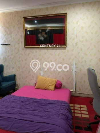 Hunian Elit LB 240m2 Siap Huni Desain Elegan di Bintaro, Tangerang Selatan Hunian Elit LB 240m2 Siap Huni Desain Elegan di Bintaro, Tangerang Selatan