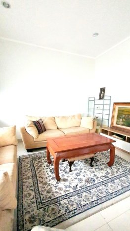 Rumah Elit LB 117m2 Siap Pakai Desain Elegan di Bintaro, Tangerang Selatan Rumah Elit LB 117m2 Siap Pakai Desain Elegan di Bintaro, Tangerang Selatan