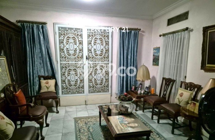 Rumah Elit Modern Siap Huni di Bintaro Tangerang Selatan Rumah Elit Modern Siap Huni di Bintaro Tangerang Selatan
