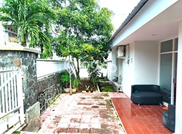 Siap Huni Rumah Mewah 5 Kamar di Banyumanik Dekat ke Mana Saja Siap Huni Rumah Mewah 5 Kamar di Banyumanik Dekat ke Mana Saja
