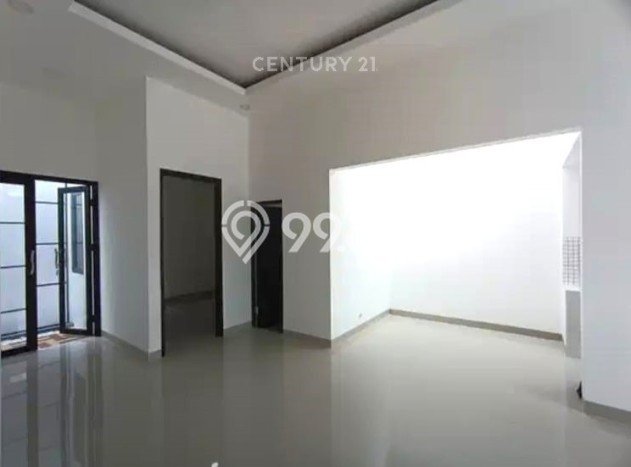 Rumah Strategis Modern Lb 95m2 di Ciputat, Tangerang Selatan Rumah Strategis Modern Lb 95m2 di Ciputat, Tangerang Selatan