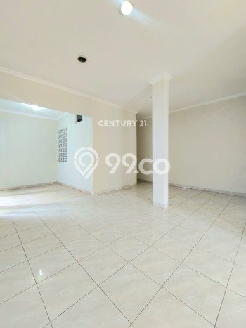 Ready to Use! Luxury House LT 135m2 Desain Elegan di Bintaro Ready to Use! Luxury House LT 135m2 Desain Elegan di Bintaro