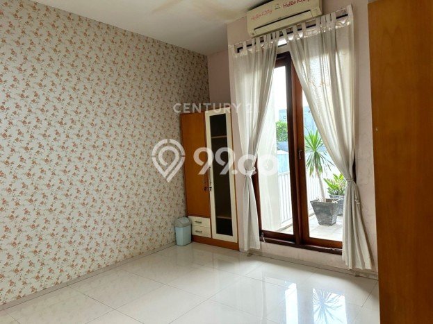 Rumah Elit Modern Siap Huni di Bintaro Tangerang Selatan Rumah Elit Modern Siap Huni di Bintaro Tangerang Selatan