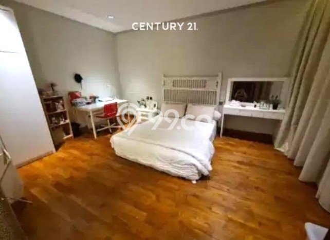 Dijual Rumah Mewah Elegan Dengan View Eksklusif di Bintaro, Tangerang Selatan Dijual Rumah Mewah Elegan Dengan View Eksklusif di Bintaro, Tangerang Selatan