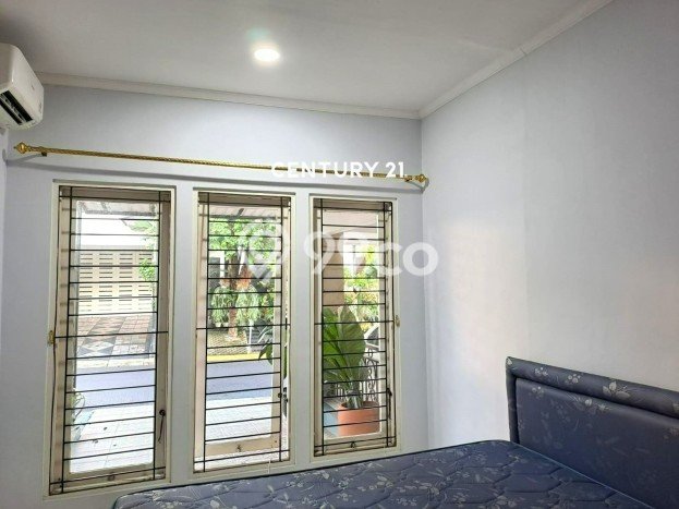 Rumah Sewa Tangerang Selatan LT 100m2 LB 120m2 Area Bintaro Rumah Sewa Tangerang Selatan LT 100m2 LB 120m2 Area Bintaro