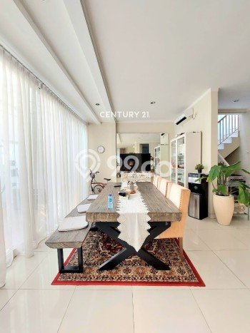Ready to Use! Luxury House LT 194m2 Desain Elegan di Bintaro Ready to Use! Luxury House LT 194m2 Desain Elegan di Bintaro