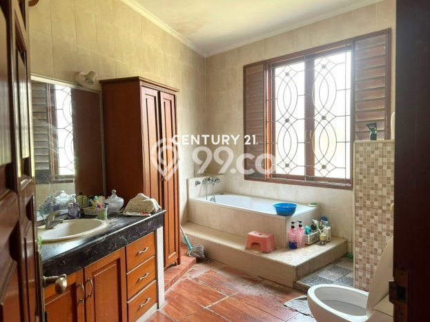 Rumah Elit Modern Tanpa Renovasi di Bintaro Tangerang Selatan Rumah Elit Modern Tanpa Renovasi di Bintaro Tangerang Selatan