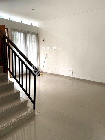 Jual Rumah Minimalis Bagus Punya 2 KT di Ciputat Tangerang Selatan SHM Jual Rumah Minimalis Bagus Punya 2 KT di Ciputat Tangerang Selatan SHM