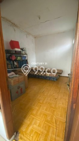 Jual Rumah Strategis Bagus Punya 4 KT di Larangan Tangerang SHM Jual Rumah Strategis Bagus Punya 4 KT di Larangan Tangerang SHM
