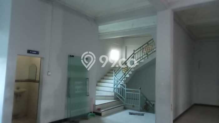 Disewakan Ruko di Kawasan Ramai Sepinggan Luas 234m2 Disewakan Ruko di Kawasan Ramai Sepinggan Luas 234m2