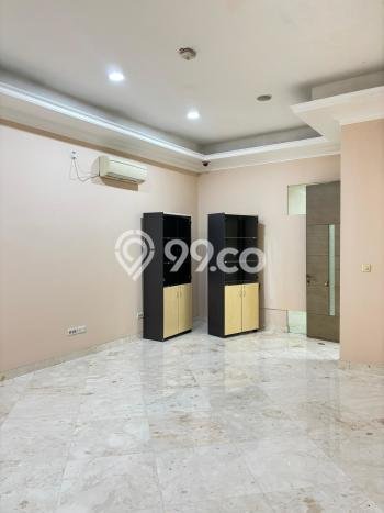 Disewakan Kantor komersial di Pasar Minggu luas bangunan 5151m2 Disewakan Kantor komersial di Pasar Minggu luas bangunan 5151m2