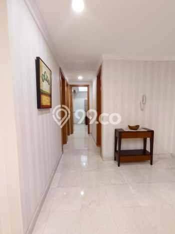 Disewakan Apartemen Terjangkau 3 BR di SCBD Jakarta Selatan Disewakan Apartemen Terjangkau 3 BR di SCBD Jakarta Selatan