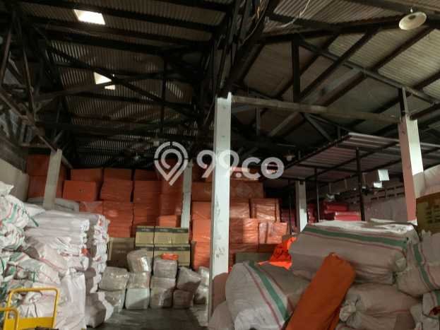 Gudang Dijual Lokasi Stratagis di Kebayoran Lama Jakarta Selatan Cocok untuk Bisnis Gudang Dijual Lokasi Stratagis di Kebayoran Lama Jakarta Selatan Cocok untuk Bisnis