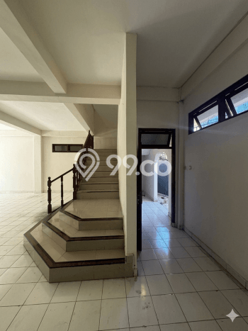 Ruko Dijual di Badung LT 400m2 & LB 700m2 Lokasi Terbaik! Ruko Dijual di Badung LT 400m2 & LB 700m2 Lokasi Terbaik!