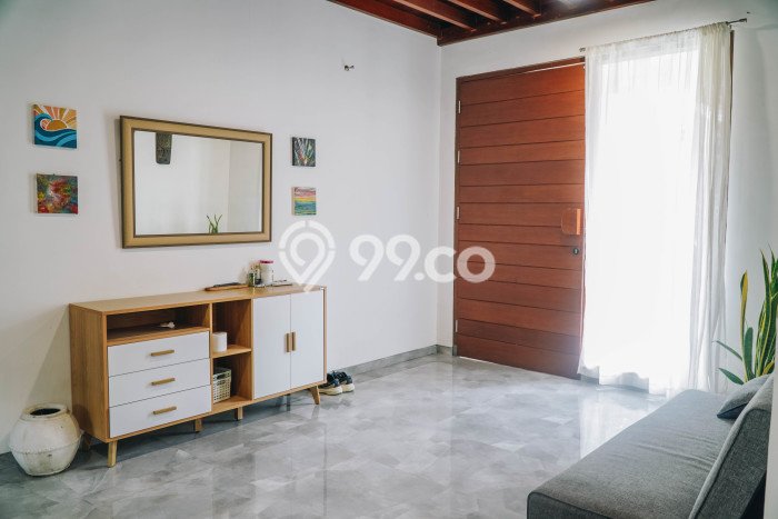 Disewakan! Rumah 3 Kamar Tidur &
2 Kamar Mandi di canggu, Badung Disewakan! Rumah 3 Kamar Tidur &
2 Kamar Mandi di canggu, Badung