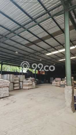 Gudang Disewa di Denpasar dengan LB 945m2 Area Komersial Ramai Gudang Disewa di Denpasar dengan LB 945m2 Area Komersial Ramai