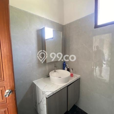 Vila di Bandongan, Luas 2580m2m², Akses ke transportasi publik Vila di Bandongan, Luas 2580m2m², Akses ke transportasi publik
