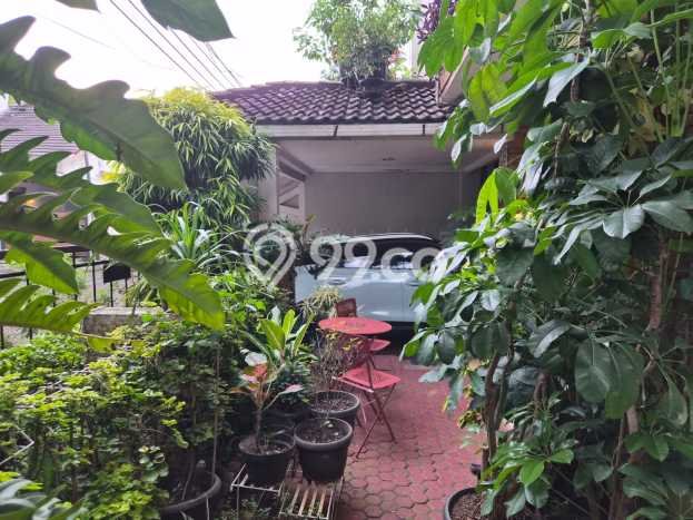 Rumah Luxury Modern Siap Huni di Sektor 6 - Bintaro Tangerang Selatan Rumah Luxury Modern Siap Huni di Sektor 6 - Bintaro Tangerang Selatan