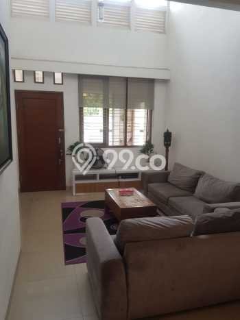 Rumah Elit LB 200m2 Siap Huni Desain Elegan di Condet, Jakarta Timur Rumah Elit LB 200m2 Siap Huni Desain Elegan di Condet, Jakarta Timur