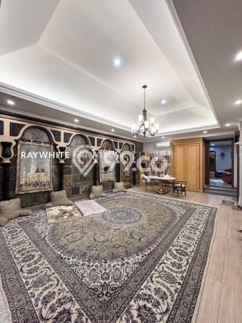 Rumah Elit Modern Tanpa Renovasi di Kemang Jakarta Selatan Rumah Elit Modern Tanpa Renovasi di Kemang Jakarta Selatan