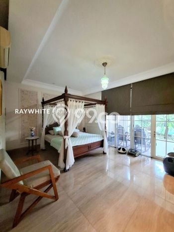 Hunian Modern Disewakan 7 Kamar di Kebayoran Baru Bisa Nego Hunian Modern Disewakan 7 Kamar di Kebayoran Baru Bisa Nego