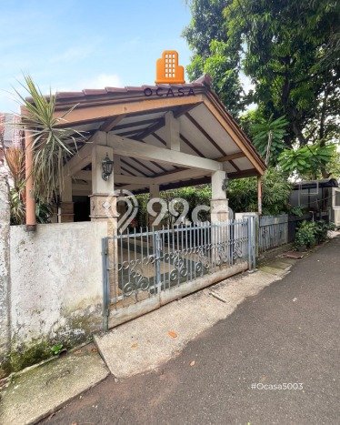 Rumah Mewah Siap Huni LT 283m2 di Kebayoran Baru, Jakarta Selatan Rumah Mewah Siap Huni LT 283m2 di Kebayoran Baru, Jakarta Selatan