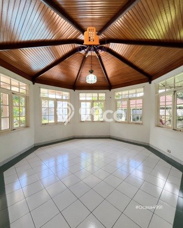 Ready to Use! Premium House LT 2000m2 Desain Elegan di Kuningan Ready to Use! Premium House LT 2000m2 Desain Elegan di Kuningan