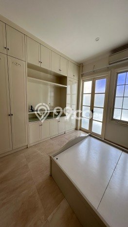 Jual Rumah Mewah Elegan Dengan View Eksklusif di Gading Serpong, Tangerang Jual Rumah Mewah Elegan Dengan View Eksklusif di Gading Serpong, Tangerang