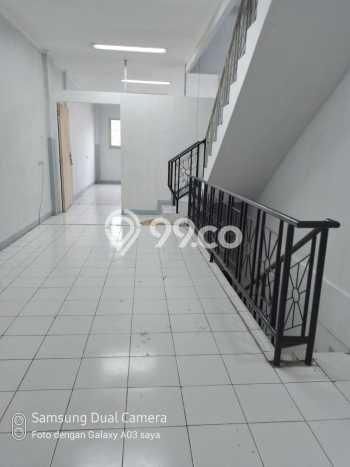 Unit Ruko Dijual di Jakarta Utara LT 80m2 & LB 400m2 Unit Ruko Dijual di Jakarta Utara LT 80m2 & LB 400m2