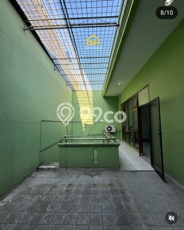 For Sale! Luxury House LT 250m2 Desain Modern di Muara Karang For Sale! Luxury House LT 250m2 Desain Modern di Muara Karang