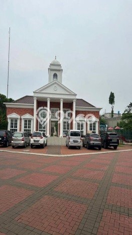 Jual Rumah Eksklusif 2 KT di Gading Serpong, Tangerang Jual Rumah Eksklusif 2 KT di Gading Serpong, Tangerang