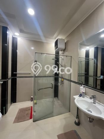 Rumah area Pantai Indah Kapuk, 2 KM, Dekat Pusat Kota, LT 120m2m² Bangunan 300m2m² Rumah area Pantai Indah Kapuk, 2 KM, Dekat Pusat Kota, LT 120m2m² Bangunan 300m2m²
