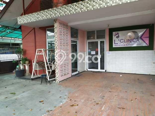 Rumah Elit Modern Siap Huni di Cideng Jakarta Pusat Rumah Elit Modern Siap Huni di Cideng Jakarta Pusat