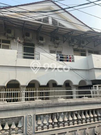 Kos-kosan Dijual di Tanjung Duren Utara Jakarta Barat Luas 115m2 Kos-kosan Dijual di Tanjung Duren Utara Jakarta Barat Luas 115m2