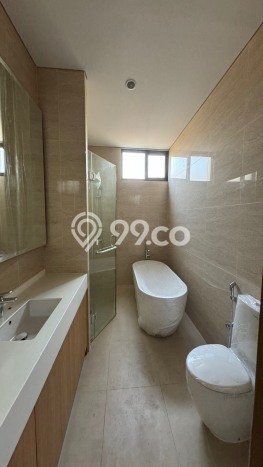 Hunian Mewah LB 262m2 Siap Pakai Desain Elegan di BSD City, Tangerang Hunian Mewah LB 262m2 Siap Pakai Desain Elegan di BSD City, Tangerang