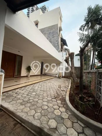 Jarang Ada! Rumah Kontrakan 4 Kamar Bagus Siap Huni Kemang Jarang Ada! Rumah Kontrakan 4 Kamar Bagus Siap Huni Kemang