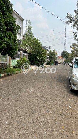 Dijual Rumah Eksklusif 4 KT di Gading Serpong, Tangerang Dijual Rumah Eksklusif 4 KT di Gading Serpong, Tangerang