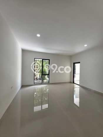 Dijual Rumah Premium dengan Fasilitas Sekitar Lengkap di BSD, Tangerang Selatan Dijual Rumah Premium dengan Fasilitas Sekitar Lengkap di BSD, Tangerang Selatan