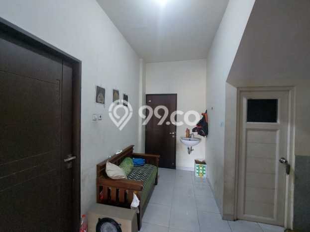 Ruko untuk disewa di Setu punya LT 810m2 & LB 324m2 harga sewa kompetitif Ruko untuk disewa di Setu punya LT 810m2 & LB 324m2 harga sewa kompetitif