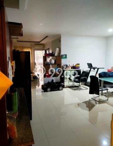 Rumah Luas Asri 4 KT Siap Pakai di Poris Tangerang Rumah Luas Asri 4 KT Siap Pakai di Poris Tangerang