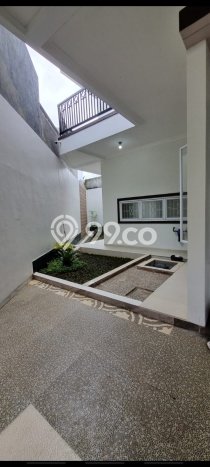 Dijual Rumah Mewah Elegan Dengan View Eksklusif di Poris, Tangerang Dijual Rumah Mewah Elegan Dengan View Eksklusif di Poris, Tangerang